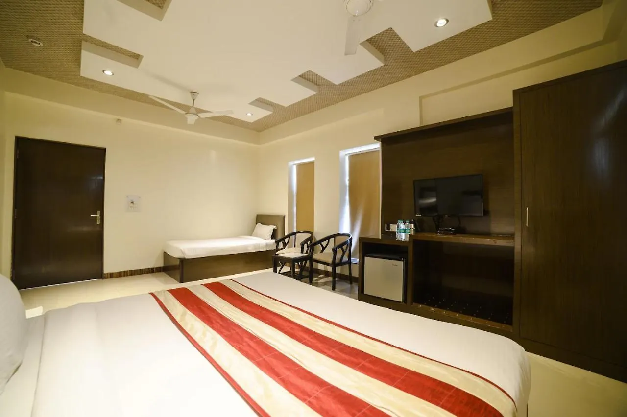 Hotel Karan Vilas Agra  Indie