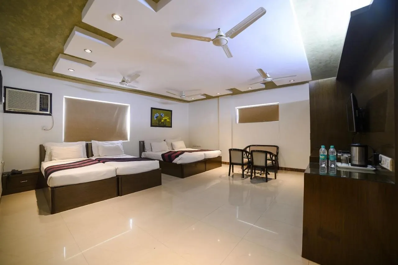 Hotel Karan Vilas Agra