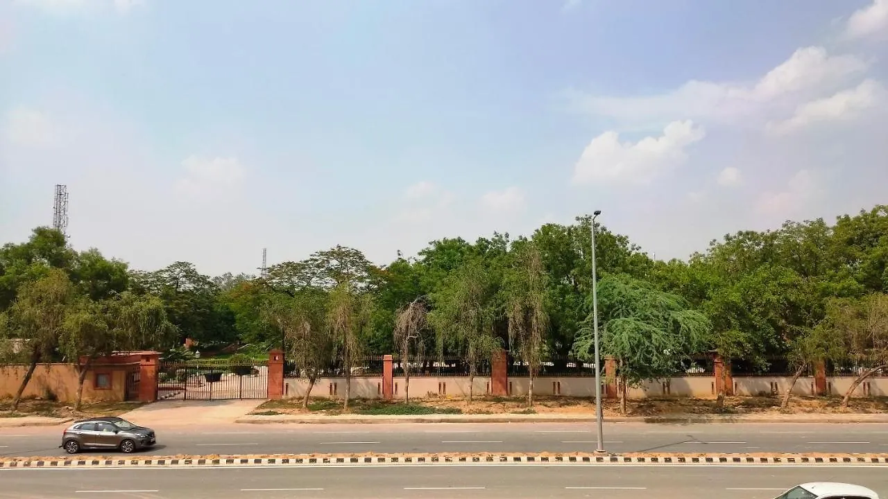 Hotel Karan Vilas Agra  India