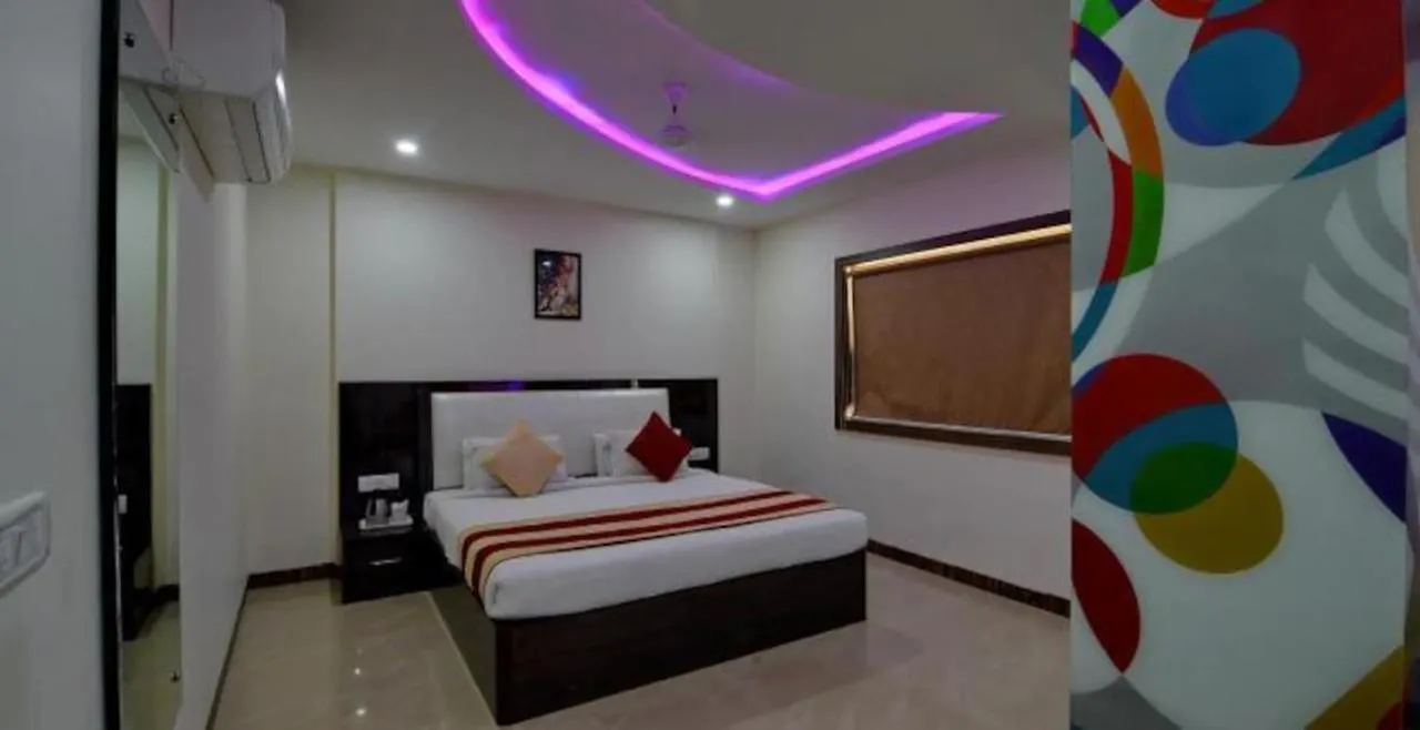 Hotel Karan Vilas Agra   Agra (Uttar Pradesh)