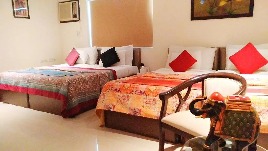Hotel Karan Vilas Agra  3*, Agra (Uttar Pradesh) India