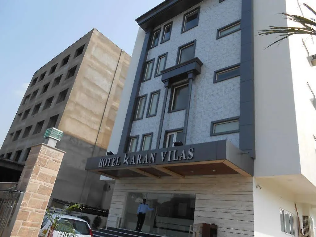 Hotel Karan Vilas Agra  India
